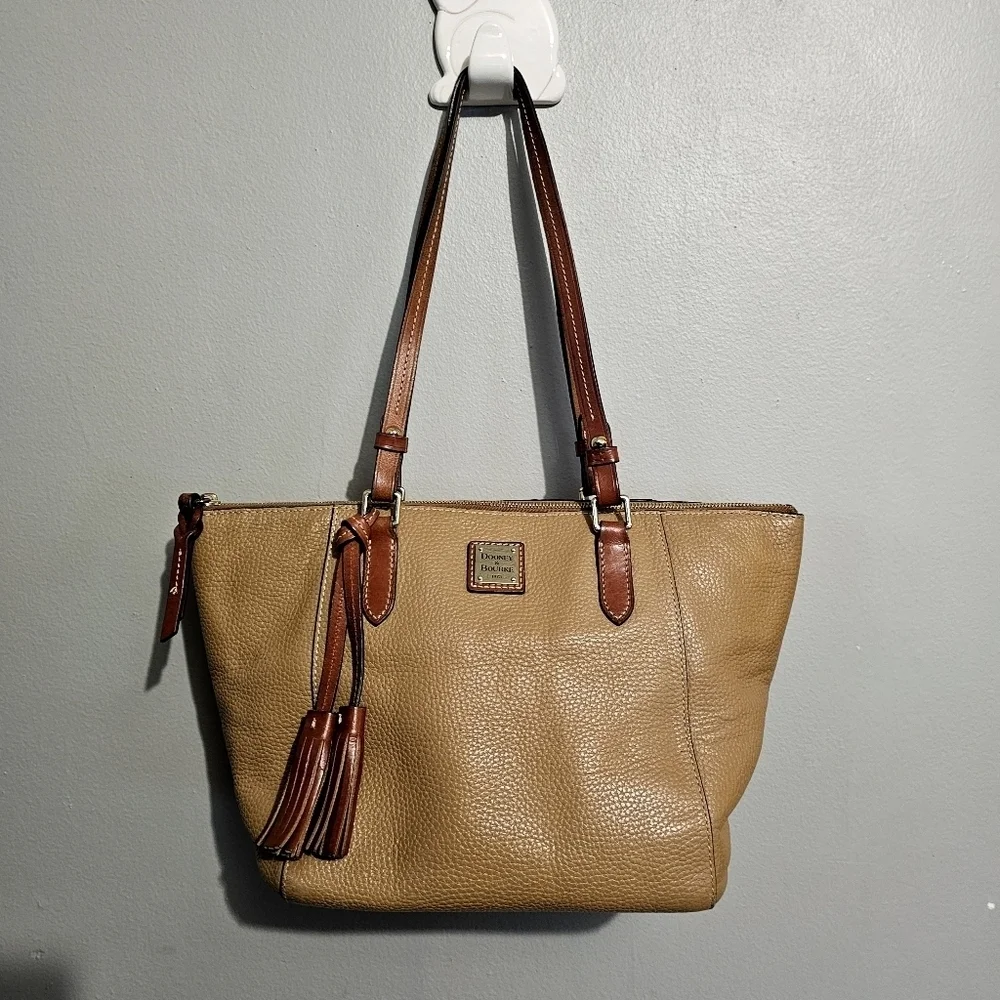 Dooney & Bourke Wexford Tan Leather Maxine Tote Bag satchel - Picture 8 of 14